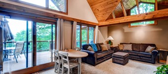 Waterfront Highland Lakes Home w / DĂ€ck + Privat Dock