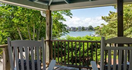 Charming and convenient 3BR home w sound views!