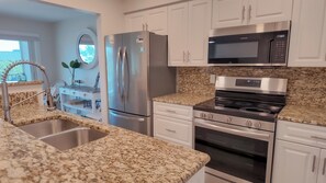 Fridge, microwave, oven, stovetop - Luxurious Gulf View At A Garden View Price (Sanibel)