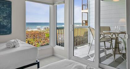 Seaside Condo – Pool & Epic Sunset Views