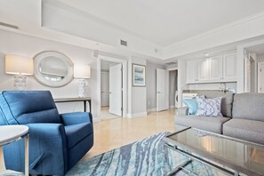 TV, DVD player - Condo with Two Terrace Balconies with Panoramic Views (Kissimmee)