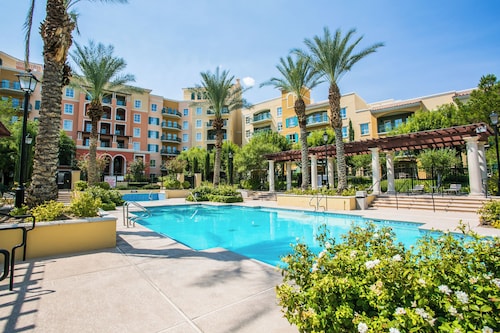 Experience Village Vibes Cozy 3-Bedroom Casita