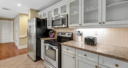 Experience Village Vibes Cozy 3-Bedroom Casita