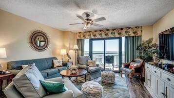 Smart TV, DVD player, stereo