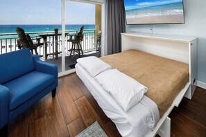 2 bedrooms, memory-foam beds, iron/ironing board, free WiFi