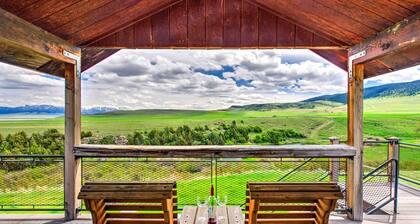 'Dreamswest' Ennis Studio w/ Deck & Stunning Views