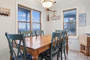 Dining - KD2033- Oceanfront w/great views, 4 Brs, Hot Tub, WiFi and Dune Top Deck! (Kill Devil Hills)