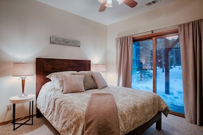 3 bedrooms, internet, bed sheets