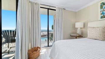 3 bedrooms, iron/ironing board, internet, bed sheets