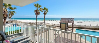 Romar Place 201 ~ In/Outdoor Pools, Hot Tub, Sauna + $400 FREE Activities Daily ~ Zoo/Parasailing+