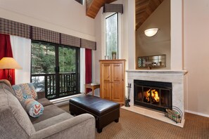 Flat-screen TV, fireplace