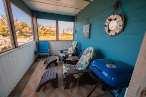Interior - KH205- Oceanside Cottage w/ Direct Beach Access & Great Views- Pet Friendly! (Kitty Hawk)
