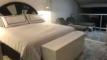 1 chambre, fer et planche Ă repasser, Wi-Fi, draps fournis