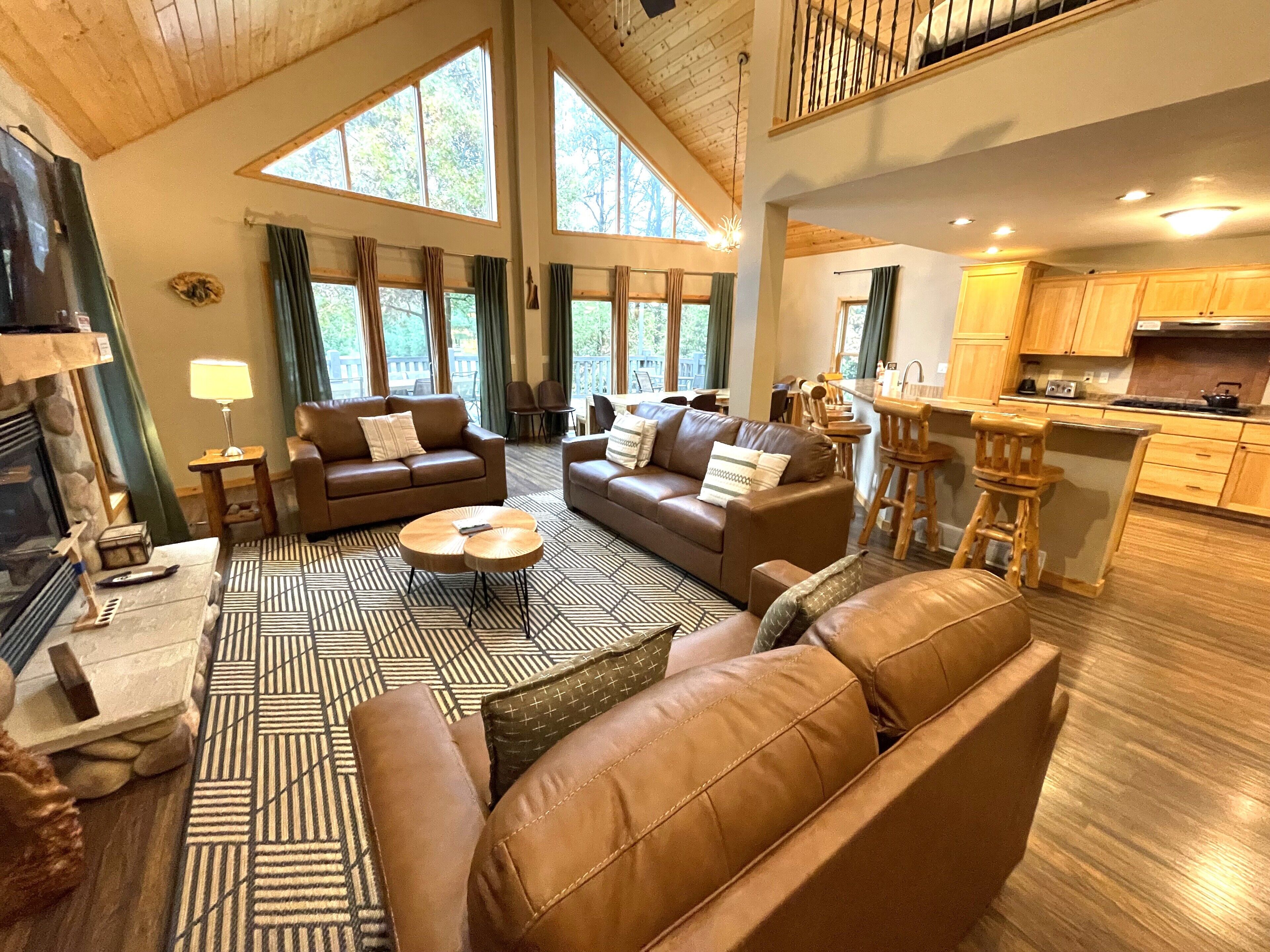 Smart TV, fireplace, table football, ping pong