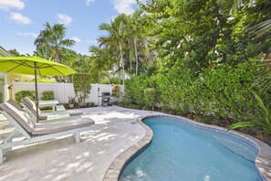 Outdoor pool, a heated pool