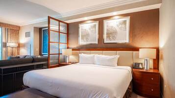 1 soverom, skrivebord, strykejern/-brett og wi-fi