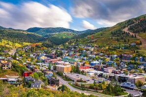 Aerial view - *Free Ski Rental* Perfect For Families – 5 Min to Skiing at Canyons, Nintendo, Hot Tub, Free Shuttle (Park City)