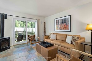 スマートテレビ、暖炉