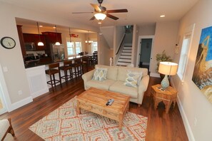 电视、DVD 播放器