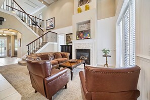 Interior - Homestead Holly: Game Loft, Private Pool, Water Park, Near Disney (Kissimmee)