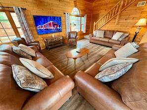 تلفزيون، مدفأة، تنس طاولة