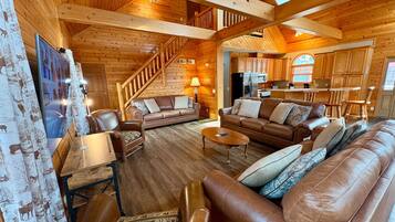 Televisio, takka, pöytätennispöytä