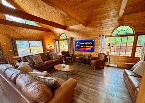 تلفزيون، مدفأة، تنس طاولة