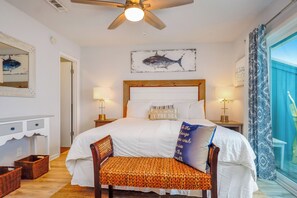 3 bedrooms, free WiFi, bed sheets - On Top Of The Beach, Screen Porch, Gulf & Bay Views ~ Their Inheritance (Cape San Blas)
