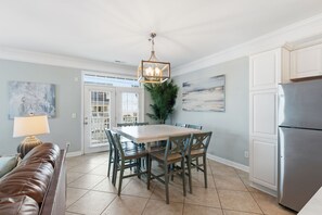 Dining - Ocean View Getaway | Perfect Stay Awaits | GC I (North Myrtle Beach)