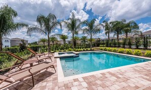 A heated pool - Timeless Villa with Private Game Room at Encore (Kissimmee)