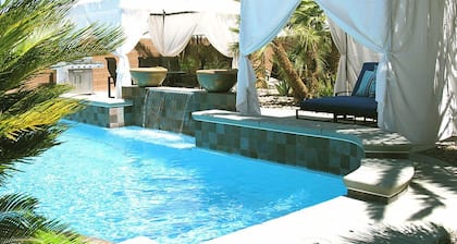 'The Key West' Las Vegas House w/ Private Pool!