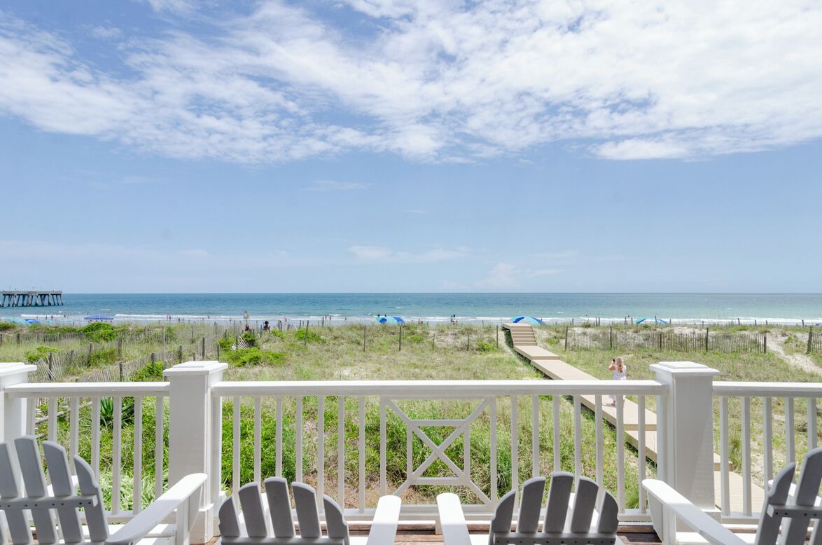 Grand 5BR oceanfront home w private beach access!