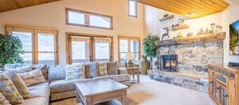 Old Town Park City Ski Home | 200 Yards to Skiing & Park City Mountain Village | *Free Ski Rental*