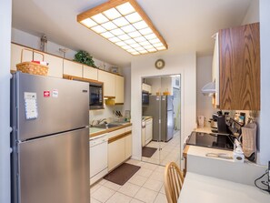 Microwave, dishwasher