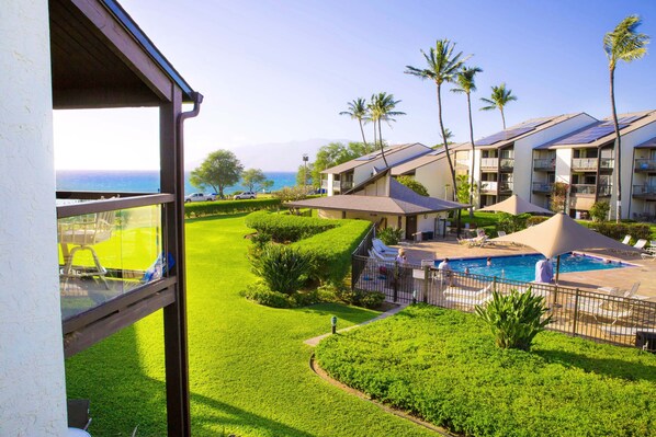 Pool - Hale Kamaole 271 Second floor condo, easy access to best beach on Maui! (Kihei)