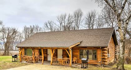 Cabin Near River - Treehouse Masters Stayed Here!