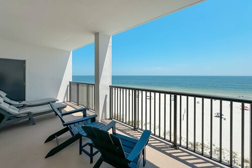 The Palms 716 ~ In/Outdoor Pools, Fitness, Sauna + $400 in FREE Activities Daily ~ Zoo/Parasailing +