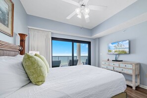 3 bedrooms, iron/ironing board, Internet, bed sheets