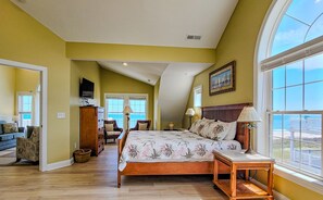 5 chambres, fer et planche à repasser, Wi-Fi, draps fournis