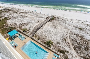 A heated pool - Gulf Dunes 617: Sand Dollar Daze - Marvelous 3 bed, 3 bath unit! A must see! (Fort Walton Beach)
