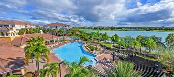 Gorgeous Vista Cay Town Home, Vista Cay - 4002