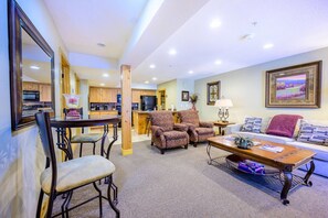 TV, fireplace, DVD player - *Free Ski Rental* No Car Needed, >5 Minute Walk to Skiing, Gas Fireplace, Private Washer & Dryer (Park City)