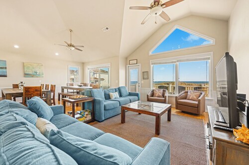 Sundancer 8 Bedroom Oceanfront Home w/ Pool, Hot Tub, Sauna