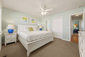 8 Schlafzimmer, Bügeleisen/Bügelbrett, kostenloses WLAN, Bettwäsche