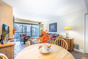 Uklassifisert bilde, 3 av 49, knapp