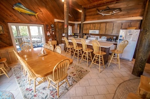 Dining - WH1091- Oceanfront-  6 BRs, Cargo Lift, Great Ocean Views Dog Friendly! (Corolla)