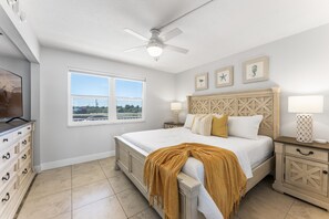 2 bedrooms, iron/ironing board, travel cot, free WiFi