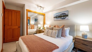 4 bedrooms, WiFi, bed sheets