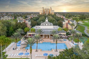 Exterior - Beautiful Luxury Condo with Upgraded Kitchen! Only Minutes to Disney (Kissimmee)