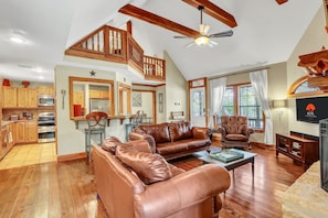 TV, fireplace - Secluded Cabin for 10 guests with Pool, Hot Tub, and Fire Pit (Wimberley)